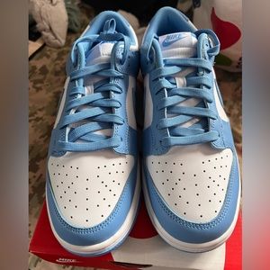 Nike Dunk UNC size 9 dead stock